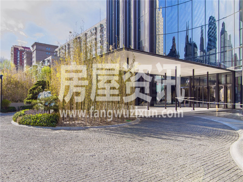 骏豪中央公园广场