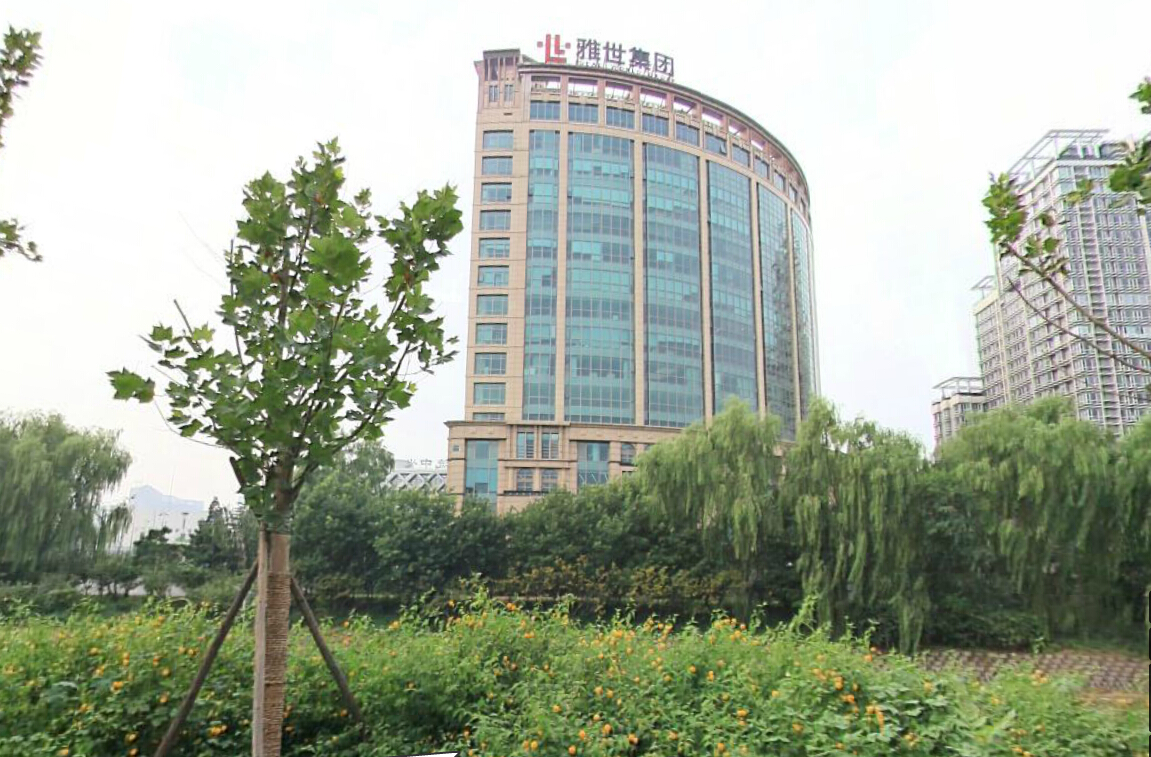 外景111背后