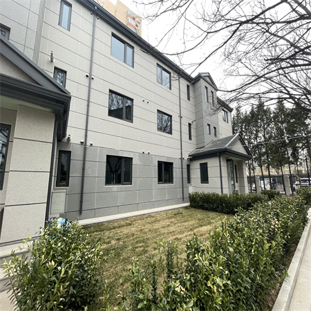 燕莎合院——欢迎您！租赁部电话
