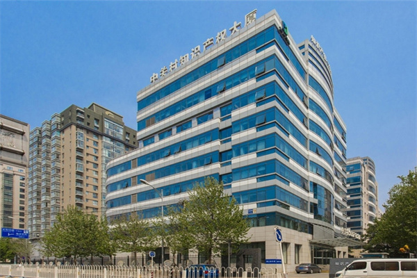 中关村广场购物中心闭店改造