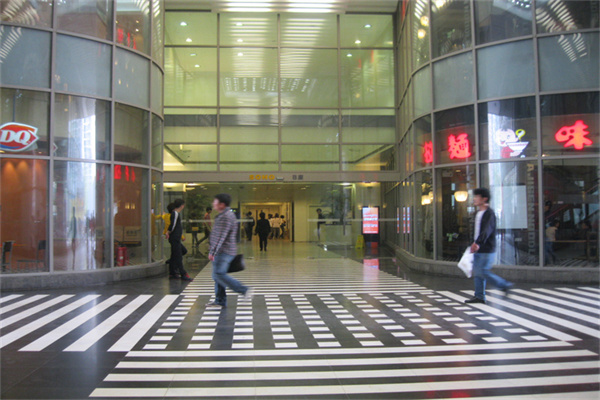 大堂B座