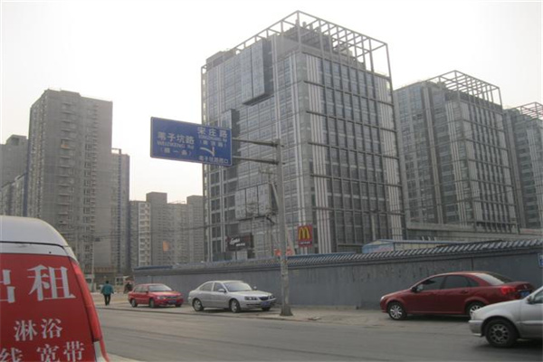 扑满山外观2