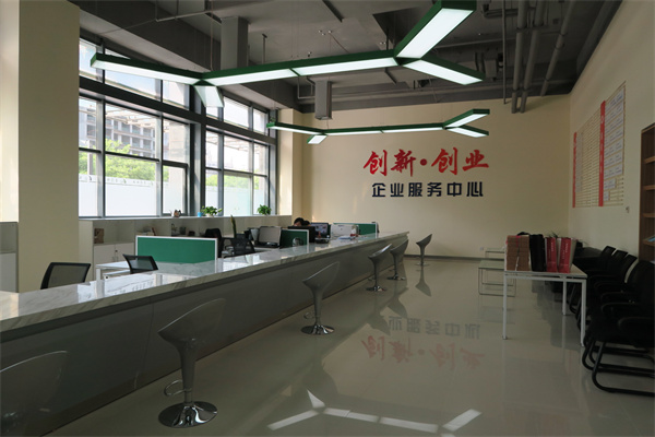 汇龙森国际科技园服务中心