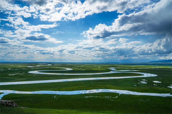 国锐地产精耕各个板块，在全国、北京