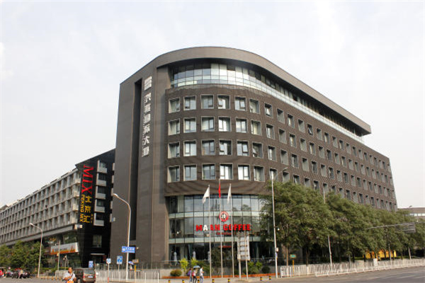 兴隆国际大厦【开发商租赁部电话：  010-67061886  010-67061885  010-67081827  010-67091693  010-67091692、陆13501361910】