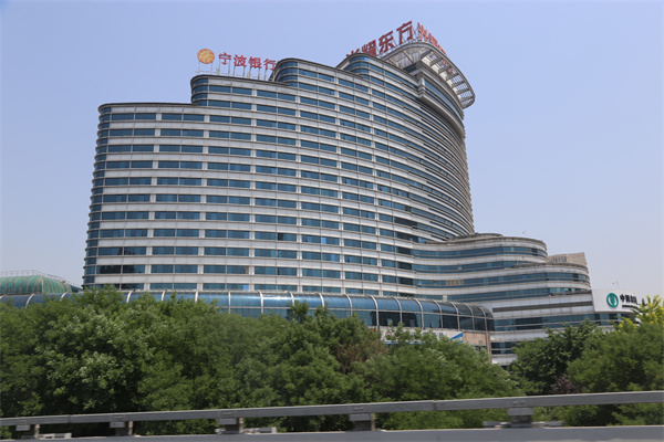 光耀东方中心外景 (2)