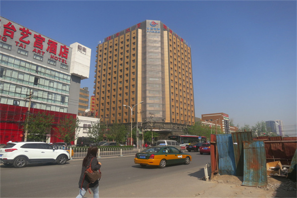 国宾大厦（酒仙桥将台路）【租赁电话01064384093,13311142327】