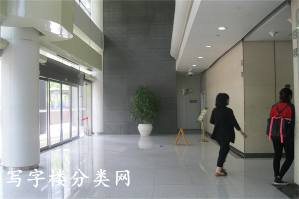 大堂C座