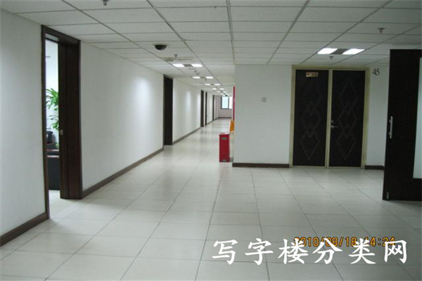 走廊亮_副本