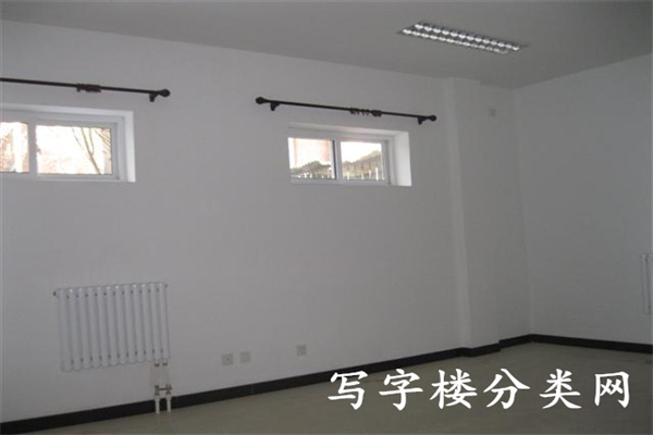 化贸大厦