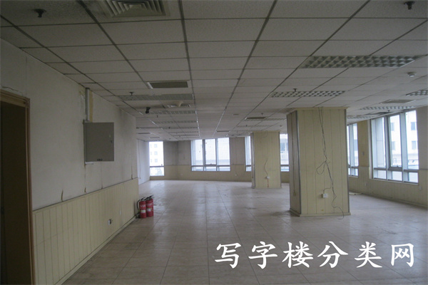 室内B座