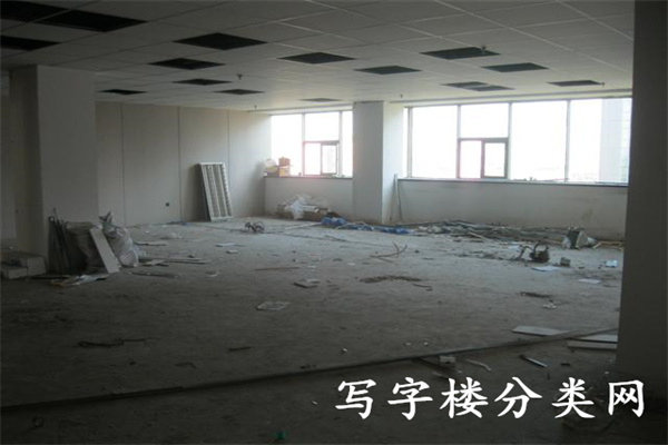 内间大