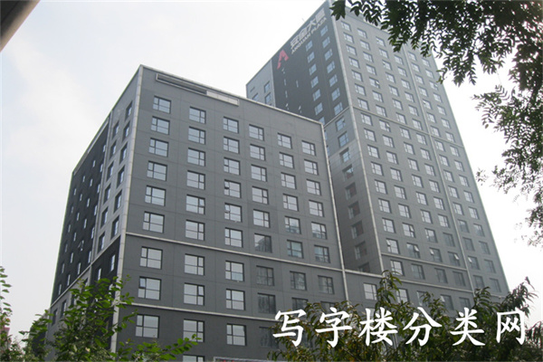 外观从西北侧拍照
