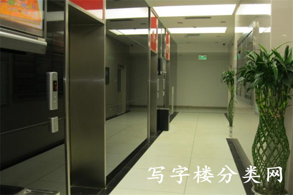 电梯间2