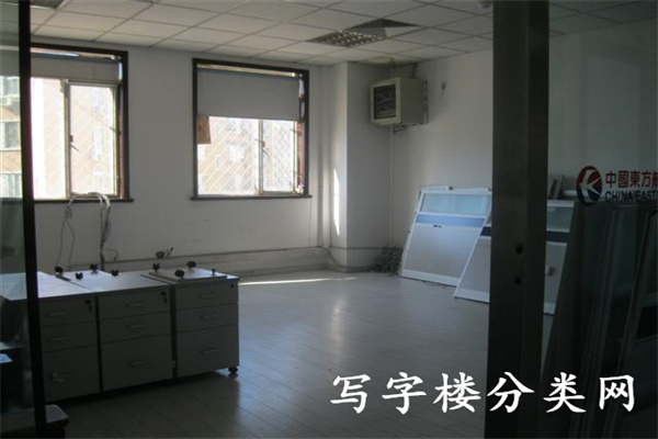 内间一