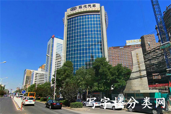 现代汽车大厦（现代盛世大厦）开发商租赁部电话：010-84538043