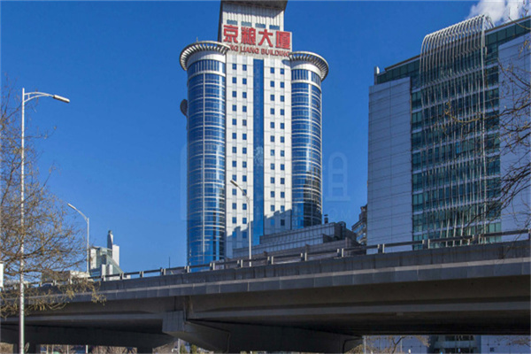 京粮大厦【开发商租售部电话：010-51672400、13811004349孔路路、13366850055刘小姐】