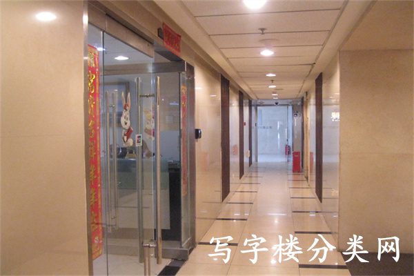 2012年1月4日拍摄的A座景色走廊