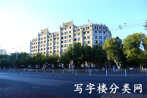 巨石大厦开发商租赁部电话转给了的号码