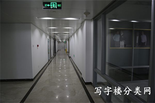 通用国际中心