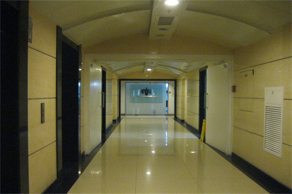 B座走廊