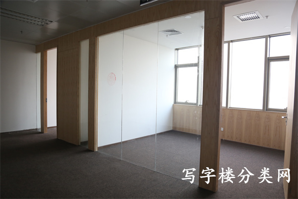 星泰中心四层照片 (2)