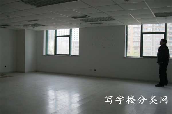现代柏联大厦（5层以下）