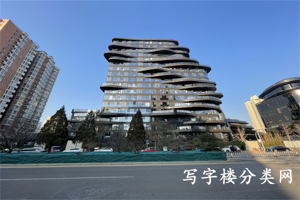 骏豪中央公园广场