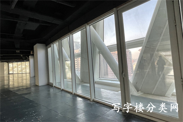 凤凰国际传媒中心
