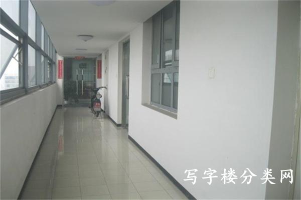 财满街