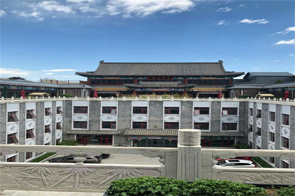 东瑞亿创意中心【物业客服电话、招商电话：010-57416699、许经理：18910159191】