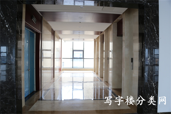 四惠大厦电梯厅