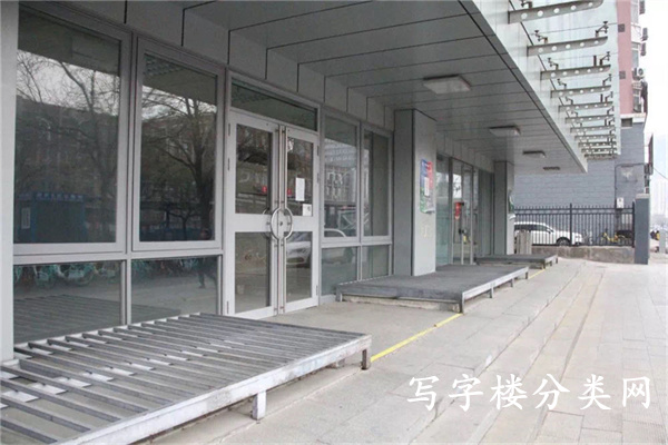铜牛大厦