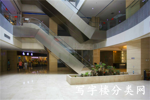 霄云中心