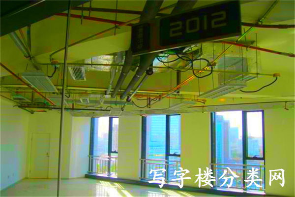 霄云中心