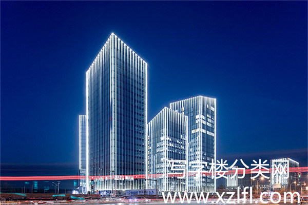 融新科技中心【开发商物业010-84925091、王经理：13522705844；招租电话010-84679999，客服让打：刘先生：15313282828；韩东君18911639964未核实；010-84760991】