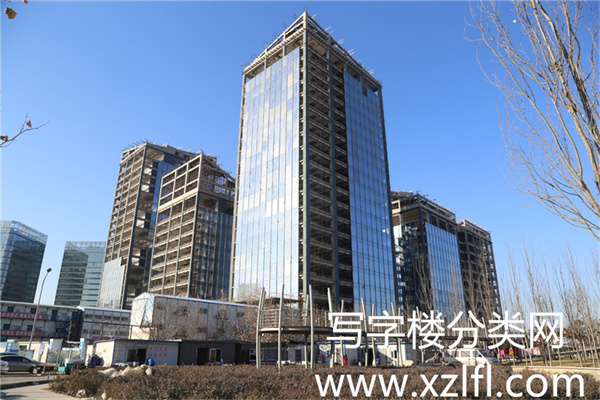 融新科技中心