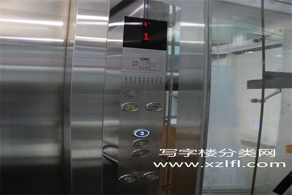 褡裢坡中泰国际大厦电梯