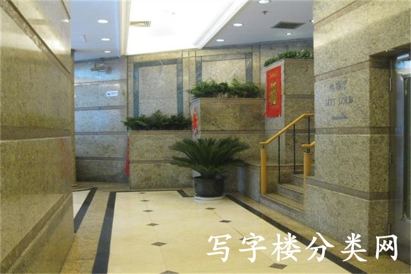 大堂电梯