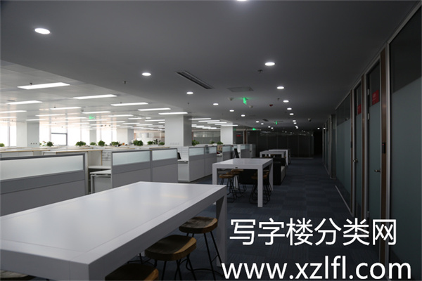 万利中心写字楼开放式办公区2018年3月26日拍摄 (11)
