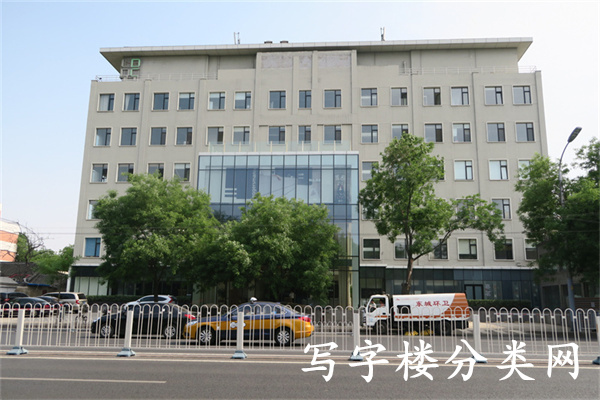 亮点设计中心——新项目：雪莲亮点客服租赁部参考电话