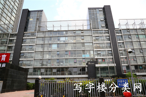 紫光发展大厦B座外景2017年6月拍摄 (13)