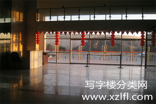 大堂B座