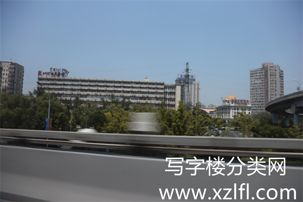 金孔雀大厦外景 (4)