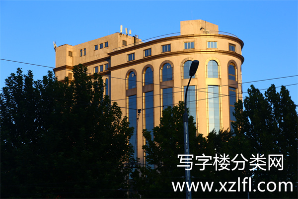 英大传媒大厦【物业客服租售电话：】