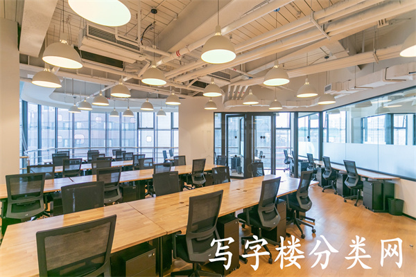 隆福大厦和隆福广场