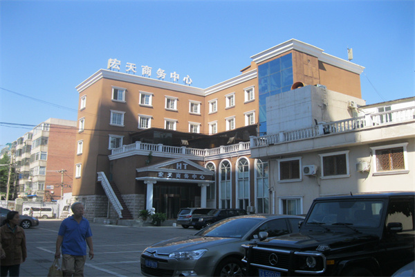 宏天商务中心（呼家楼）客服租赁部电话