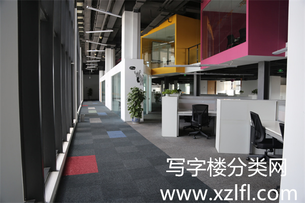 先锋金融大厦