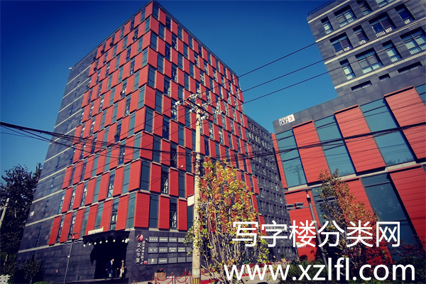 文心华策传媒中心