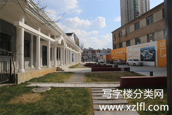 酒仙桥创E社区院内实景景色2017年3月26日拍摄